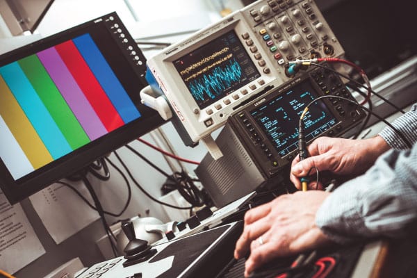 electrical-engineering-soldering
