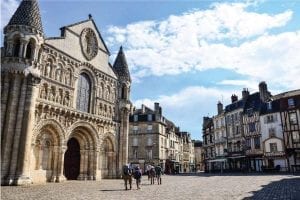 studying law in poitiers