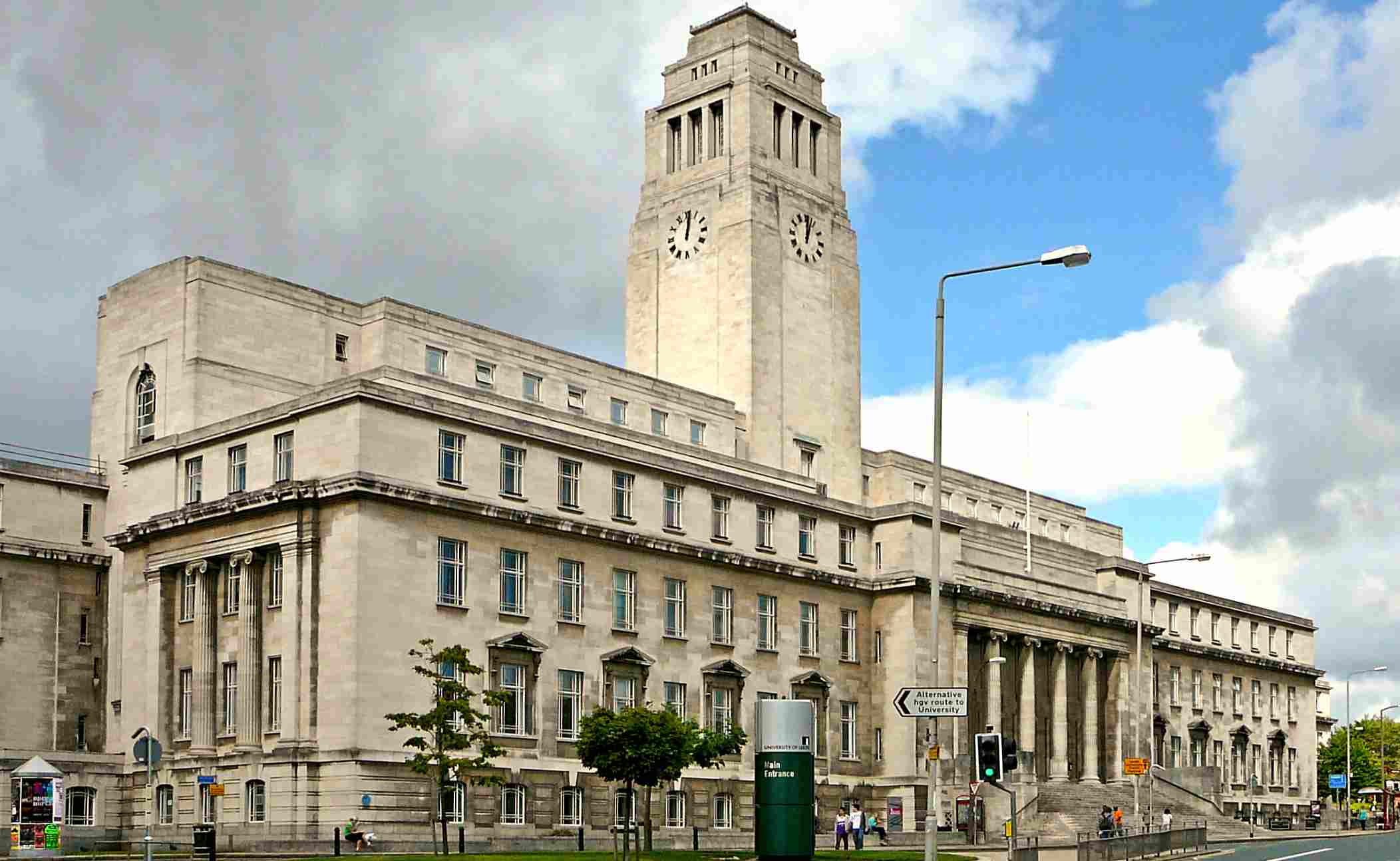 leeds university medicine personal statement